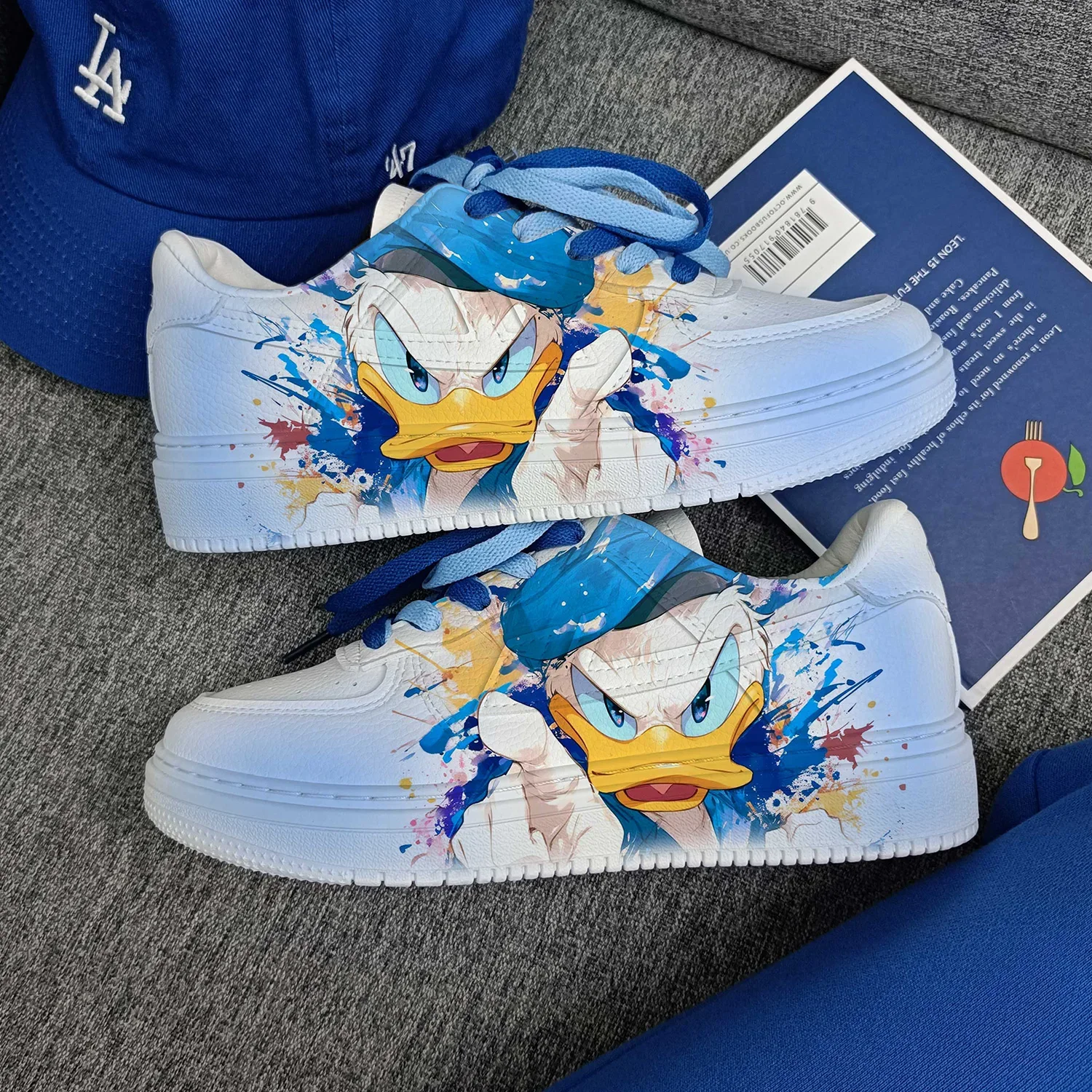 

Новая милая повседневная обувь принцессы Дональда с героями мультфильмов Диснея, белые туфли с нескользящей мягкой подошвой для девочки, подарок