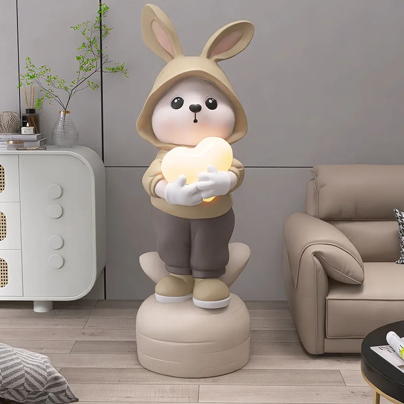 Grande bambola di coniglio, luce ornamentale dal pavimento al soffitto, mobile TV del soggiorno, scultura, decorazione della casa, regalo di inaugurazione della casa
