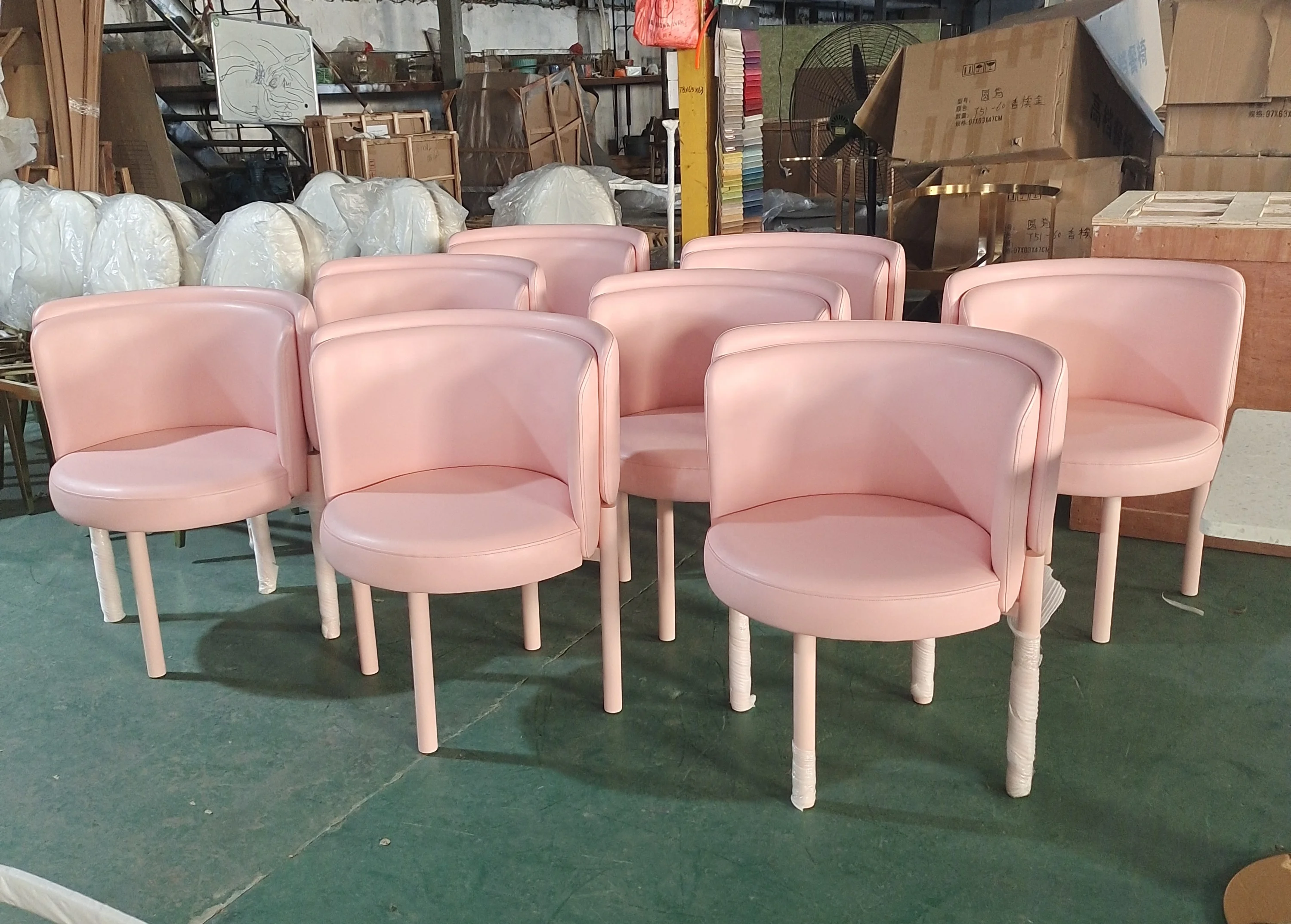 Factory Wholesale Elegant Pink Upholstered Leather Dining Room Chair Hotel Luxury Dining Chair Nordic Restaurant Chair view 6