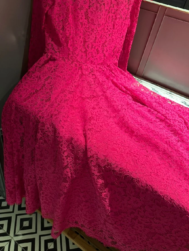 

2025Fashion Women rose red lace dress High Strecth Slim Luxury Brand Designer