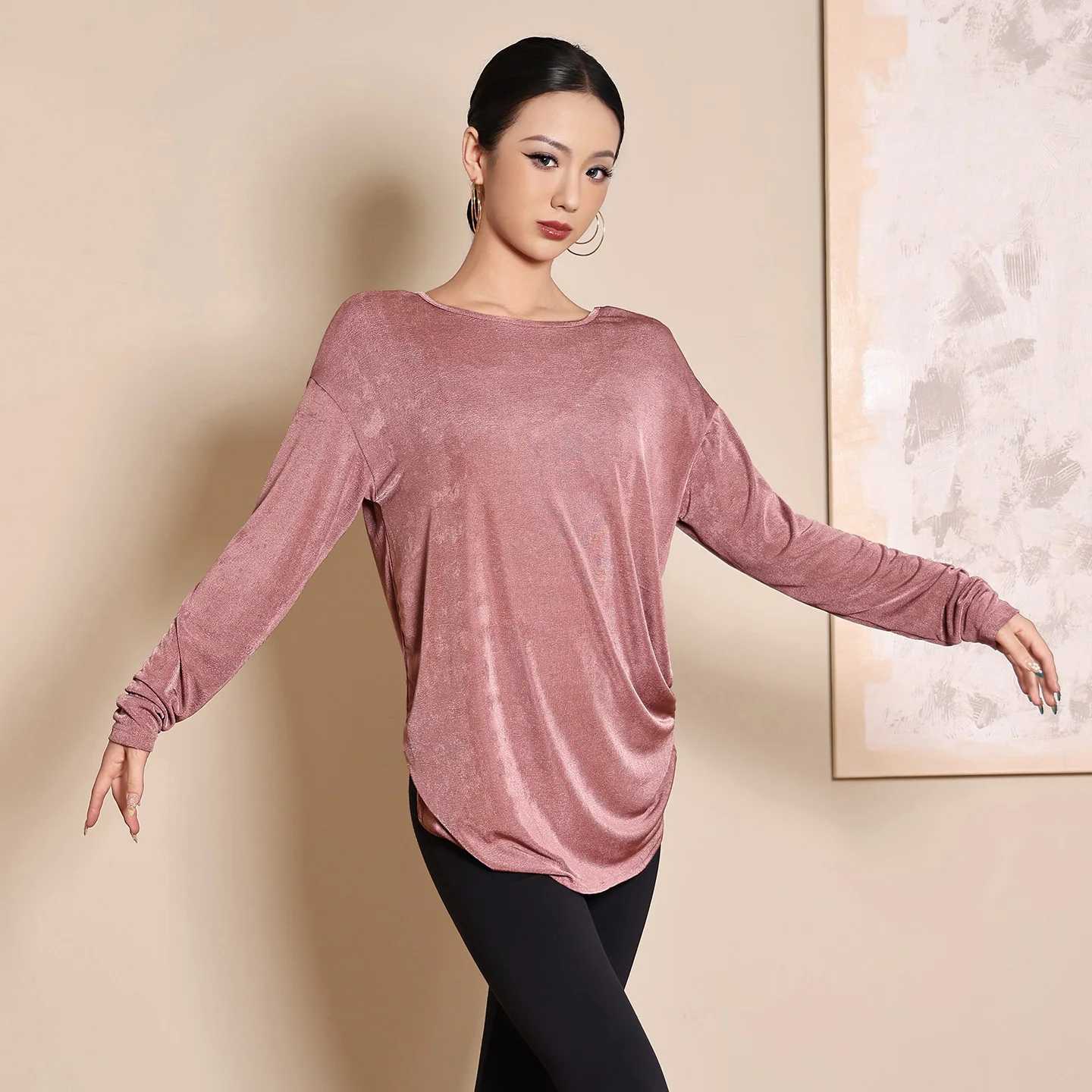 2025 Latin Dans Kleding Vrouwen Lange Mouwen Losse Tops Zwarte Flare Broek Rumba Cha Cha Ballroom Dans Praktijk Slijtage BL17007