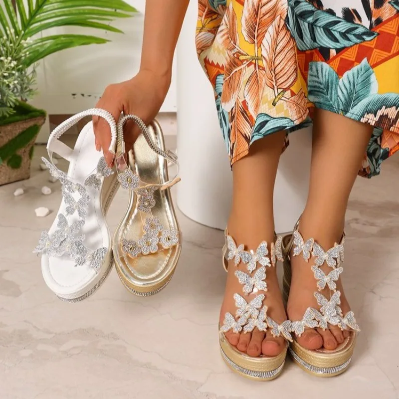

Женские сандалии, легкая обувь на резинке, сандалии на платформе со стразами и бабочкой, женская модная обувь без шнуровки на танкетке, женская обувь