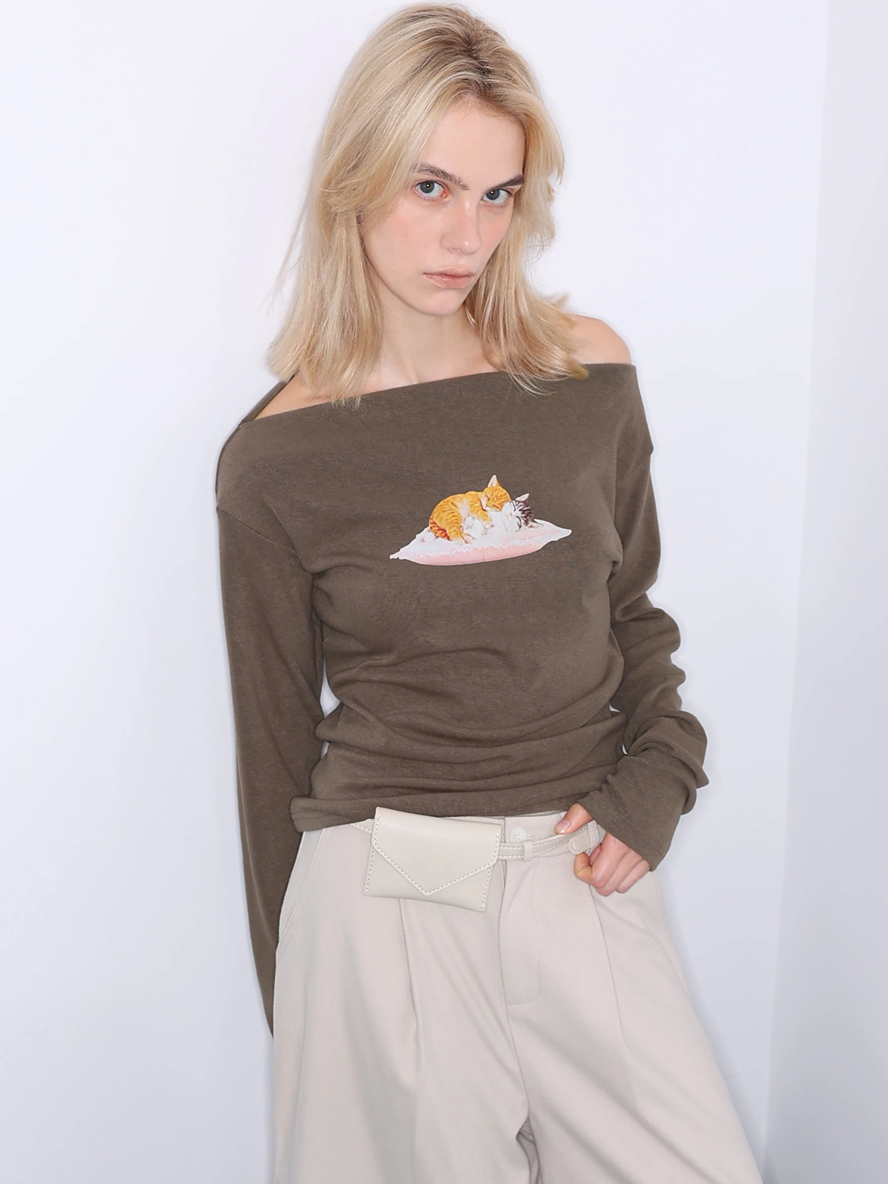 

JDE Knitted Long Sve T-irt Women's Slim Fit oulder Print Design Casual Comfortable Faionable Korean Sle Top