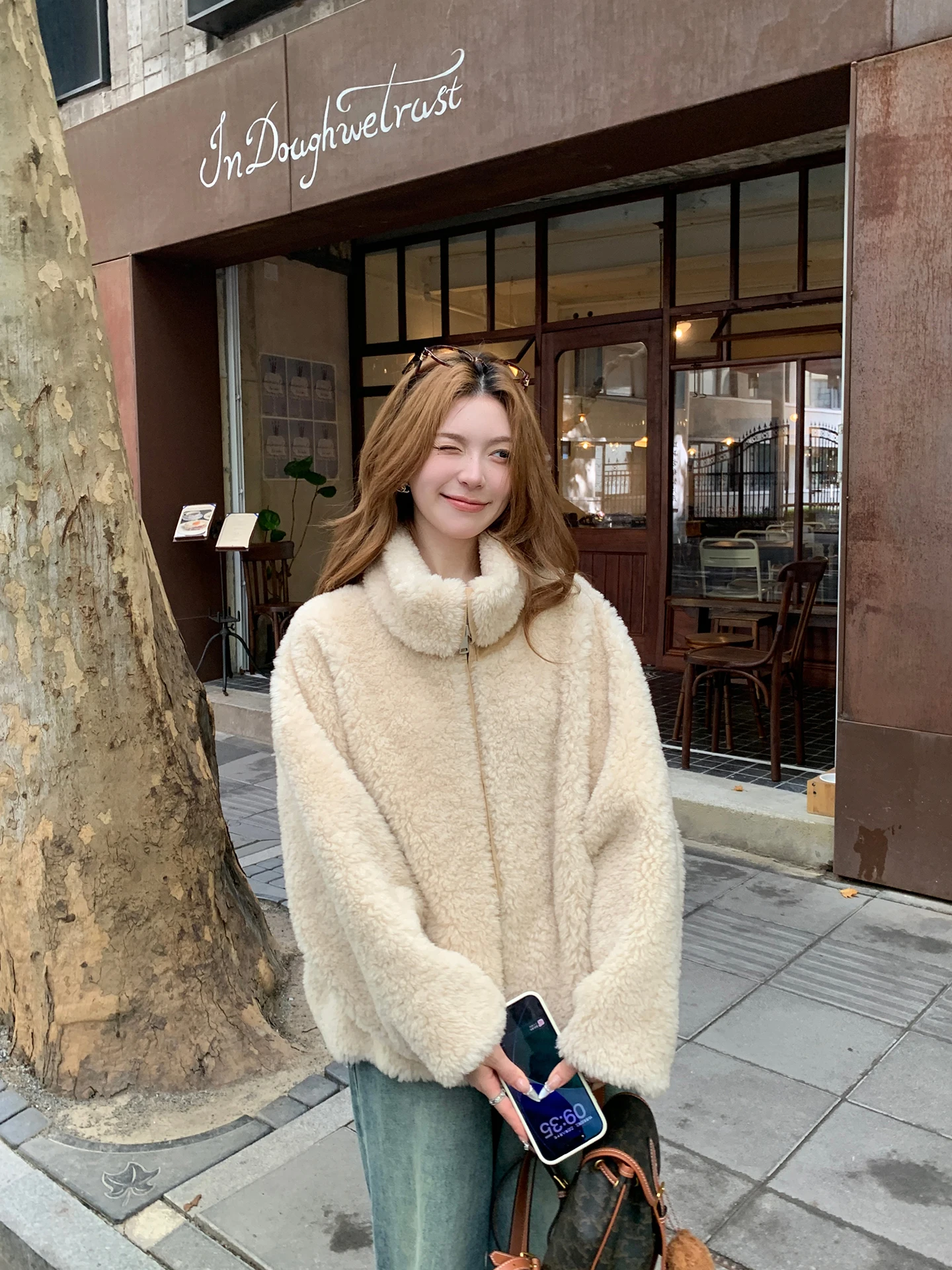 

Women's Fur Coat Lamb Fur Inteated Skin And Hair Outerwear Comfortable Warm Windproof Pure Color Korean Sle Stand Fit