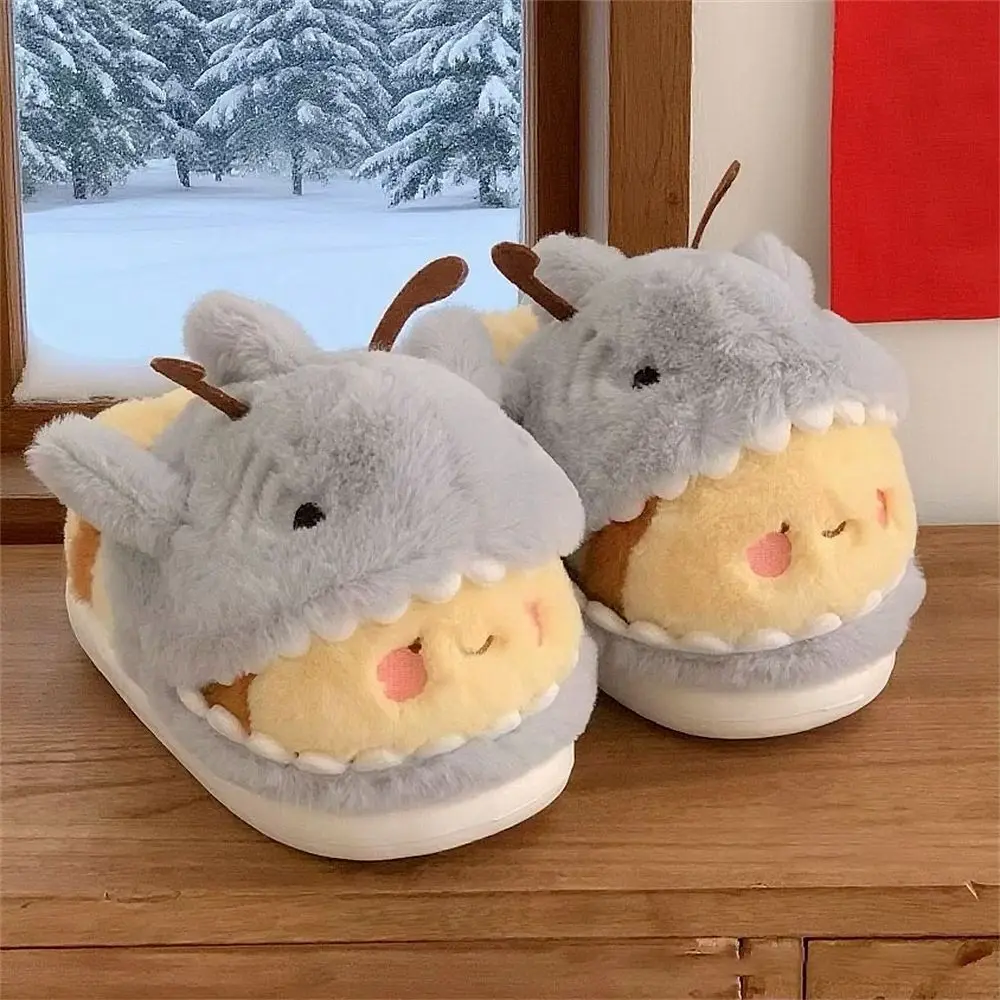 EVA+Artificial Women Fluffy Slippers Non-slip Anti-Skid Shark Bee Slippers 3D-shaped Shark Bee Comfy Soft Soles Slippers Indoor