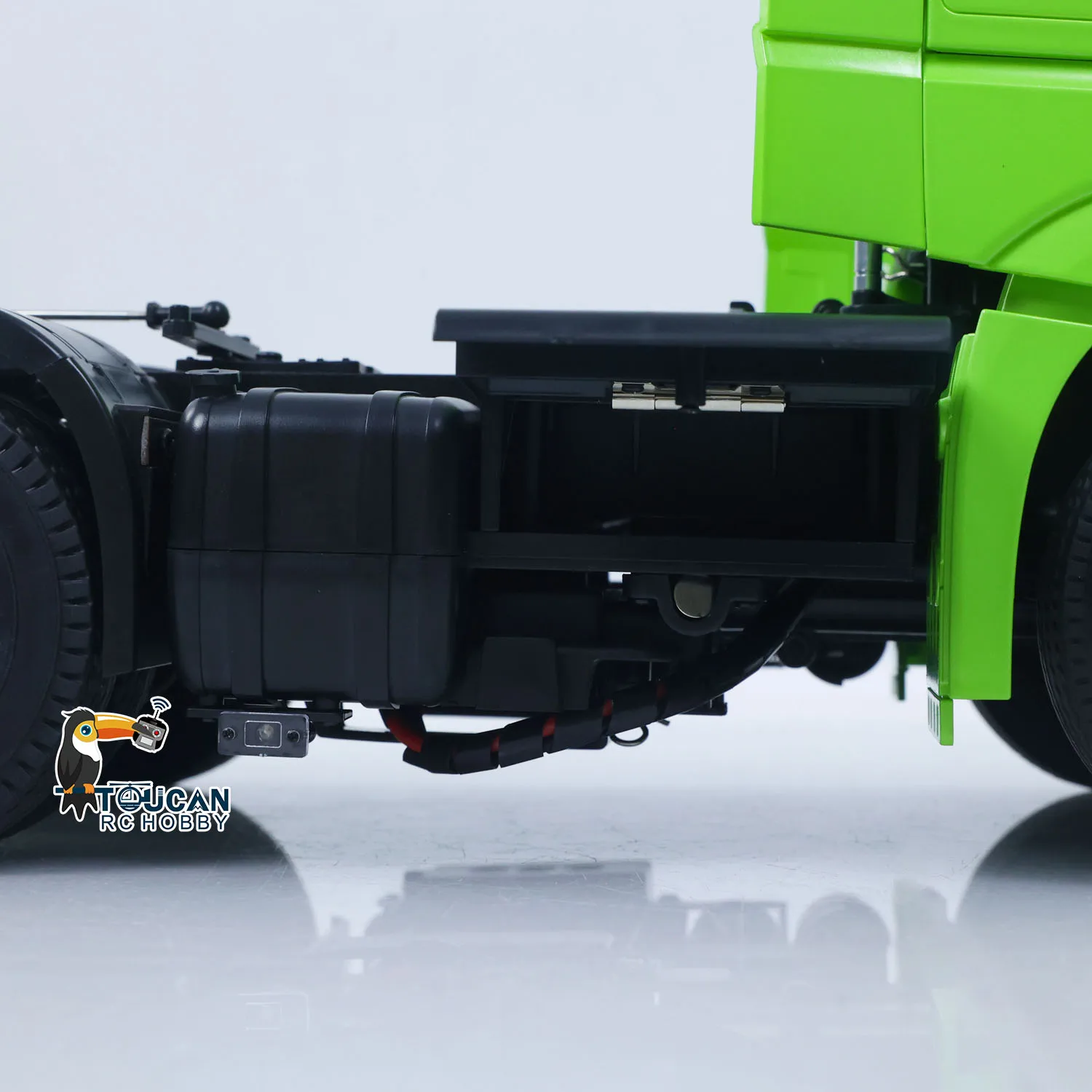 

3363 1/14 6*4 RC Tractor Truck Remote Control Lorry Car Model 540 Brushed Motor 60A ESC Openable Door Flysky I6S Radio RTR