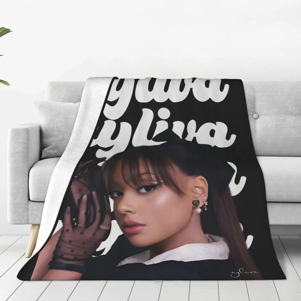 Ayliva In Liebe Tour Concert Blanket Quality Warm Soft Music Singer Throw Blanket Winter Travel Office Bedroom Bedspread