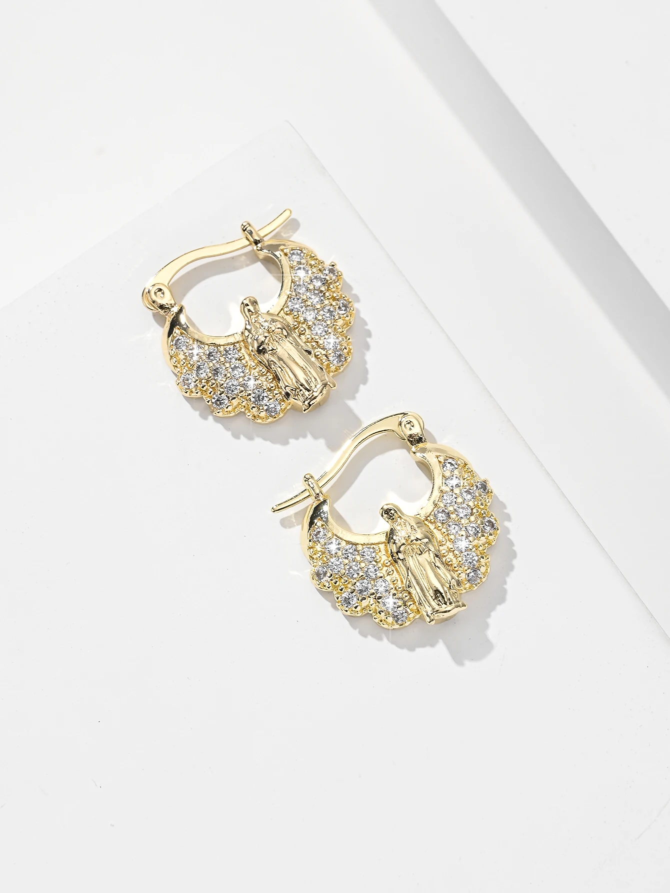 

virgin mary shell earrings catholic gifts for women maximalist religious jewelry Suitable for daily or formal occasions