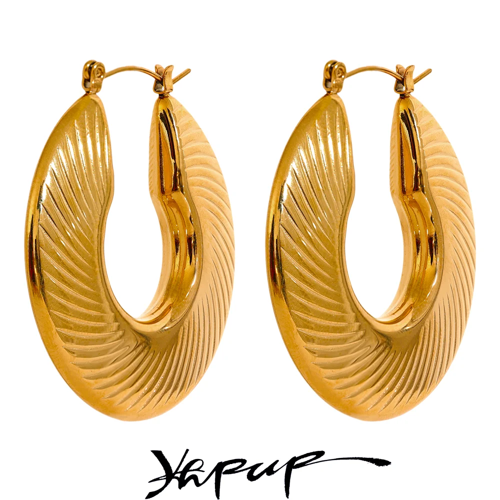 Yhpup 40mm minimalist ische Mode Gold Farbe wasserdichte Creolen für Frauen trend ige Metall strukturierte stilvolle Charme Schmuck Bijoux