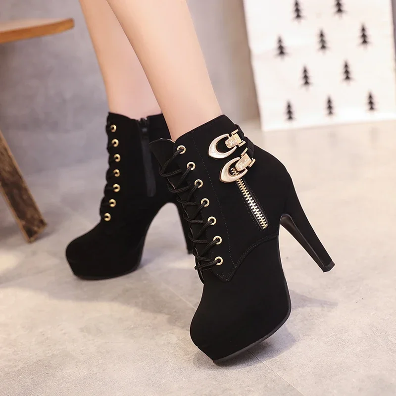 Botines de talla grande con plataforma para mujer, zapatos de tacón alto con cordones, botas cortas con hebilla, calzado informal, envío directo 58
