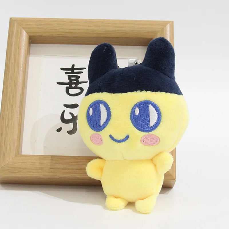 ญี่ปุ่น Tamagotchi Plush Soft เติมจี้ของเล่นสัตว์เลี้ยงอิเล็กทรอนิกส์ Mametchi Creative Key Buckle กระเป๋าเป้สะพายหลังการ์ตูนซิปตกแต่ง