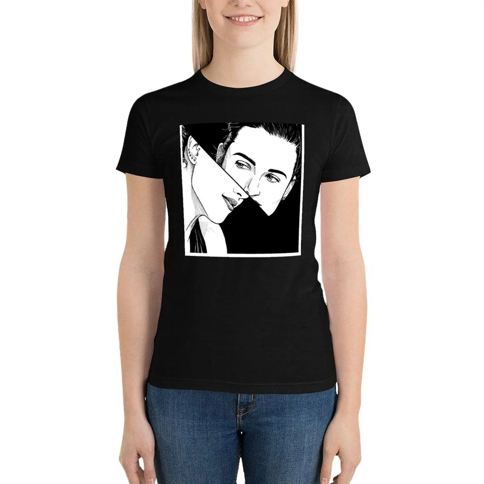 

Katie McGrath Dates T-Shirt summer clothes Female clothing lady clothes vintage clothes T-shirts for Women