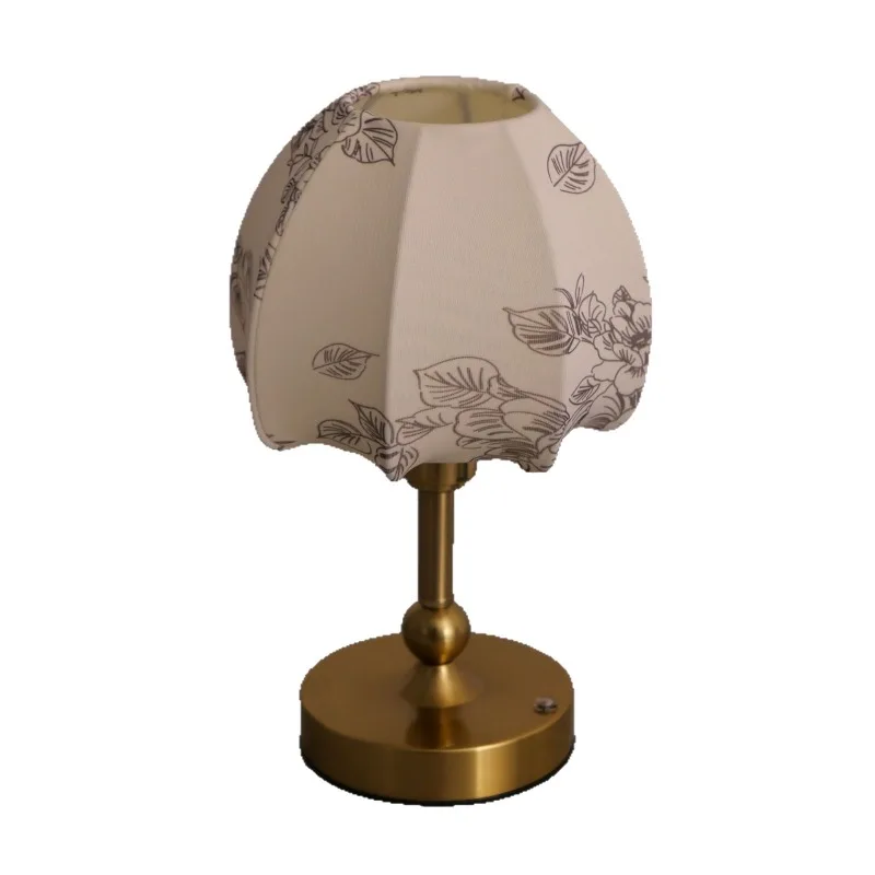 

Simple charging cloth cover, creative desk lamp, table lamp and dining room atmosphere