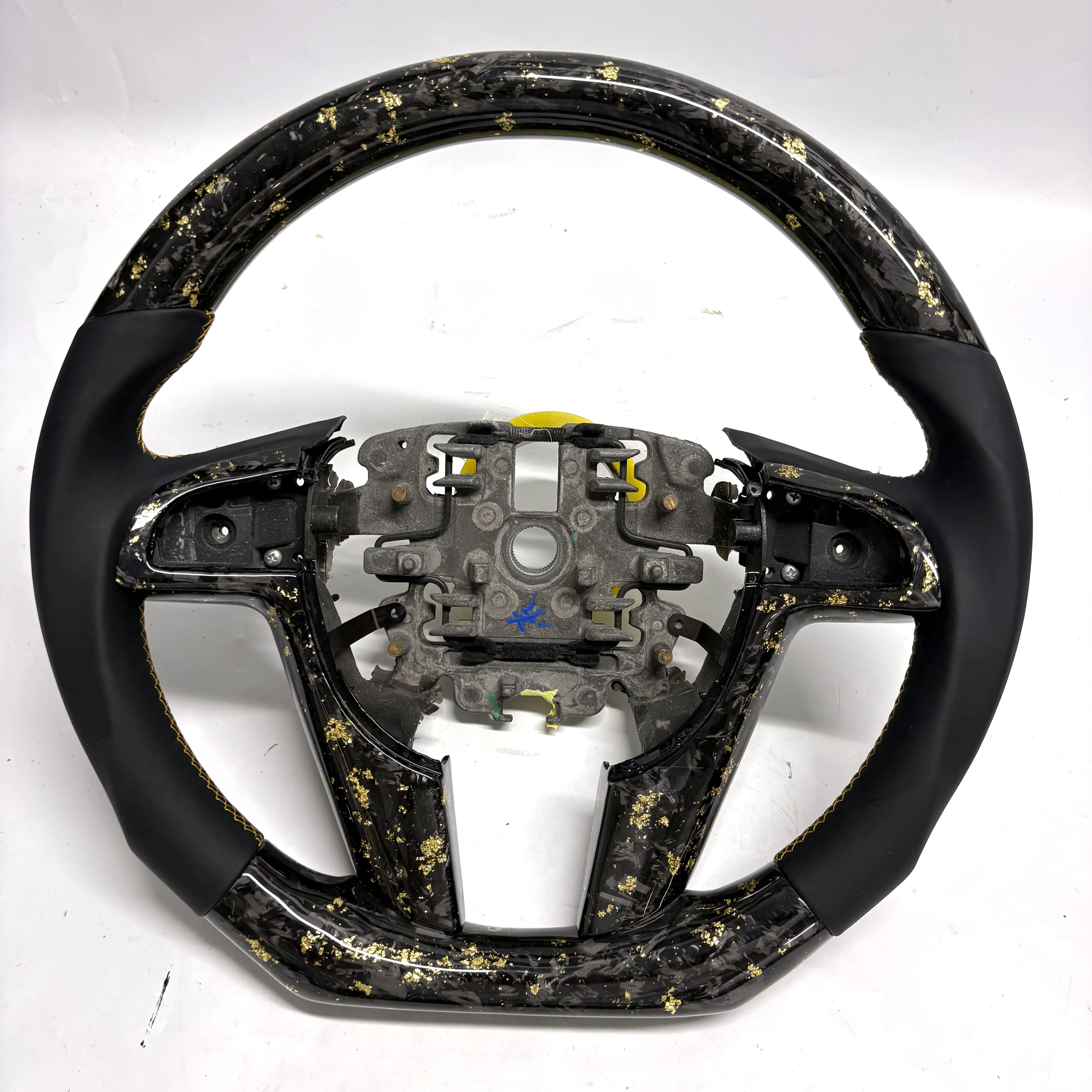 

New Forged Carbon Fiber Steering Wheel for Pontiac G8 GXP 2008 Holden VE HSV sv6+Trim