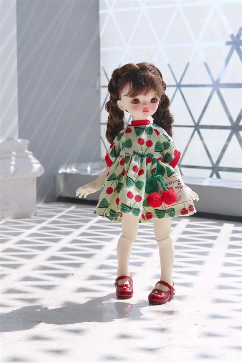 BJD  clothes 1/6 Small 1/6 girl floral dress BJD accessories