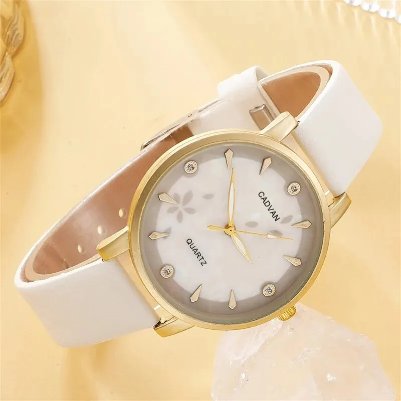 Luxury Women Bracelet Quartz Watches For Women Leather Watch Ladies Sports Dress White Dial Wrist Watch Clock Relogio