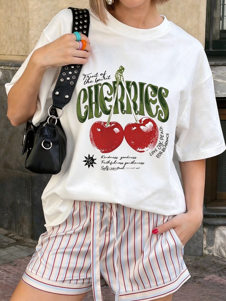 Vintage Heart Cherries Graphic Tops Cute Women T-Shirt Cotton Tees Casual Short Sleeve T Shirt Female Clothing Oversize