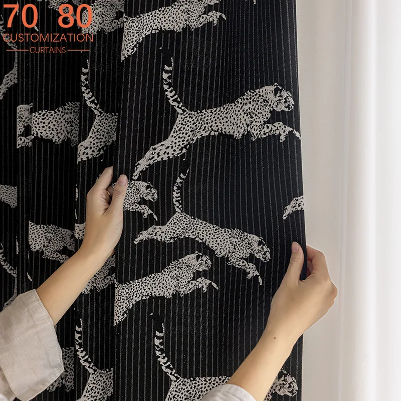 

French Retro Black and White Rose Print Chenille Curtains for Living Room Bedroom Balcony Bay Window Customized Finished Product