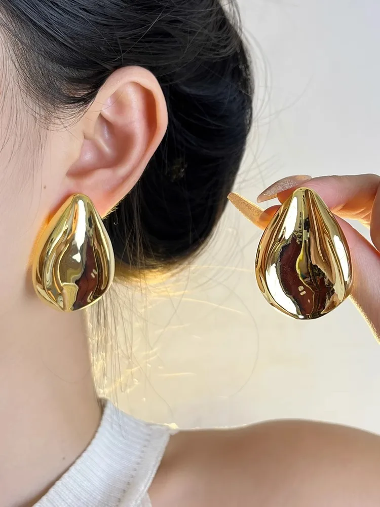 Boucles d'oreilles uniques en forme de goutte d'eau en métal, Surface de paysage froid minimaliste européen et américain