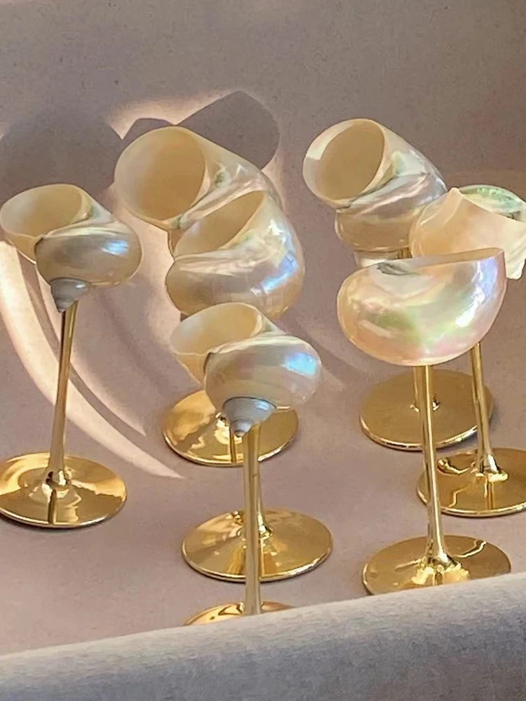 

Retro Couple Seashell Wine Cups | Handcrafted Conch Gift Set | Romantic Coastal Decor | New Year Anniversary Present