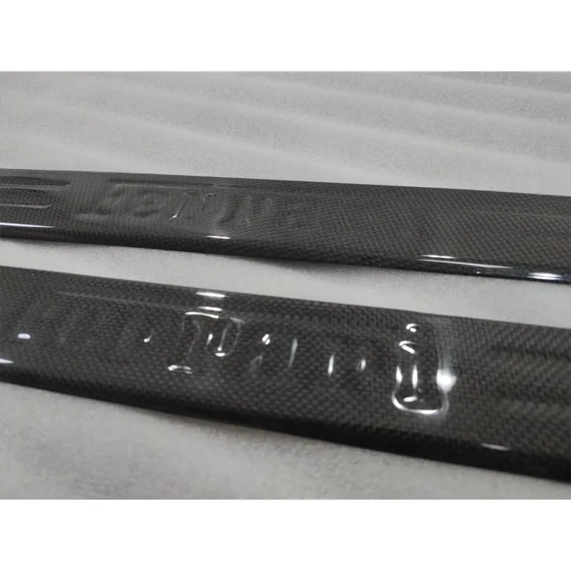 OEM Dry Carbon Fiber Automotive Accessories Car Welcome Pedal for F8 5