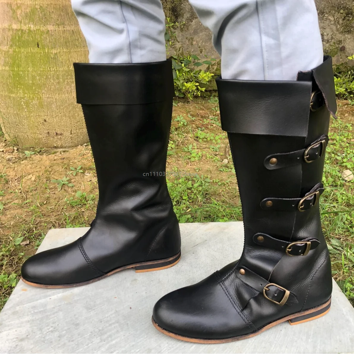 

Unisex Vintage Pirate Cuff Top Boots Four Buckle Knee High Shoes Steampunk Halloween Carnival Cosplay Stage Costume Footwear