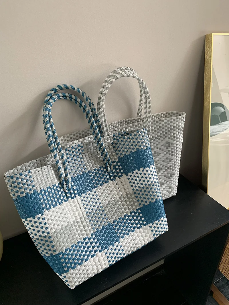 Women\'s PVC Candy Color Woven Handbag Causal Tote Bags Fashion Large Capacity Vegetable Basket Bag Plastic Hnadle Beach Bag