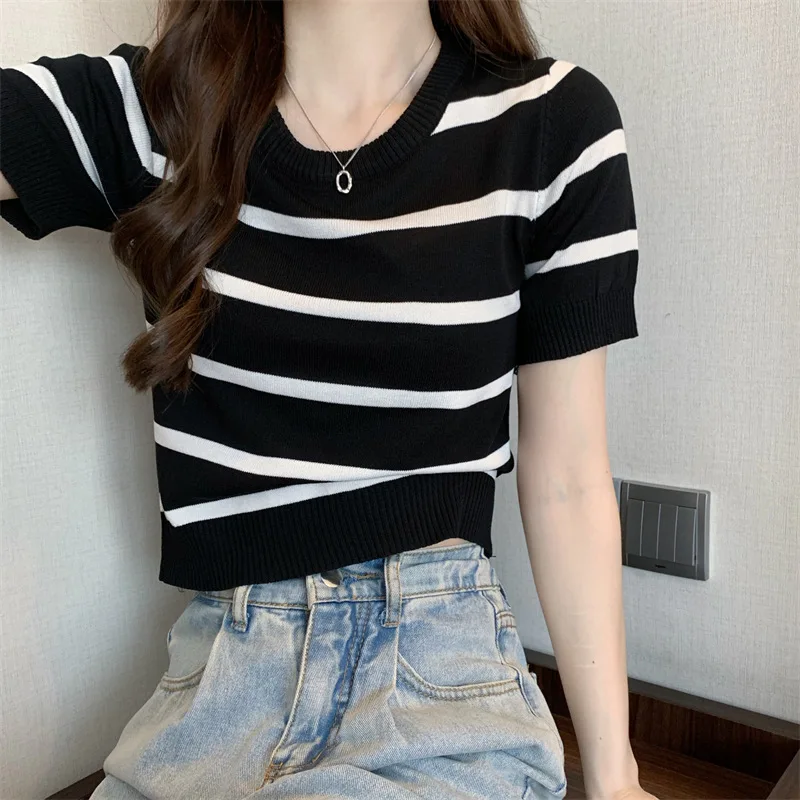 Striped Short Sleeve Knitted Top Women Tee T-shirt for Women Crew Neck Crop Tops SchoolGirl Summer Top Casual Outfit