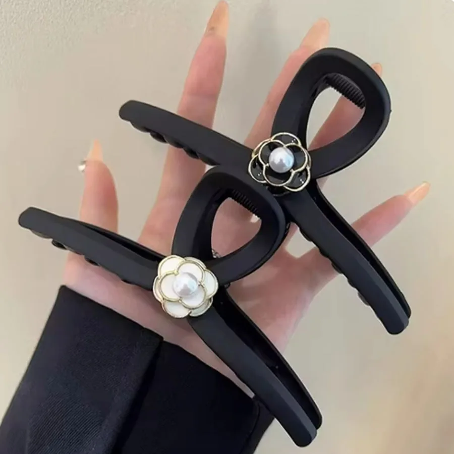 1pcs  Matte Floral Grab Clip, Large Elegant French Hair Clip For Back Head Updo, Premium Non-slip Shark Hair Grip