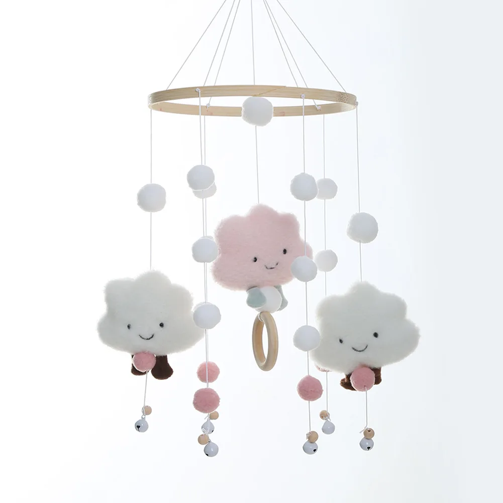 Carillón de viento calmante para cama de bebé, Bola de felpa, nubes, cuentas de madera, accesorios de decoración para habitación de niños