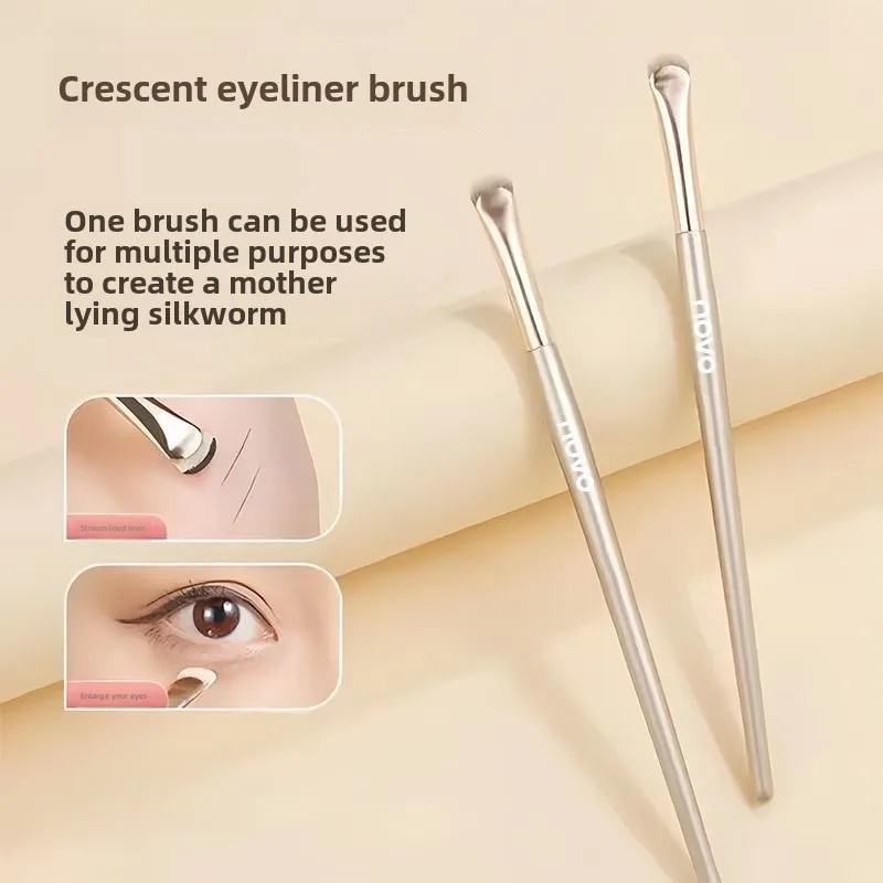 Crescent Makeup Brush Eyeliner Brush Smudge Eye Face Down to Silkworm Detail Brush Multifunctionele make-uptools