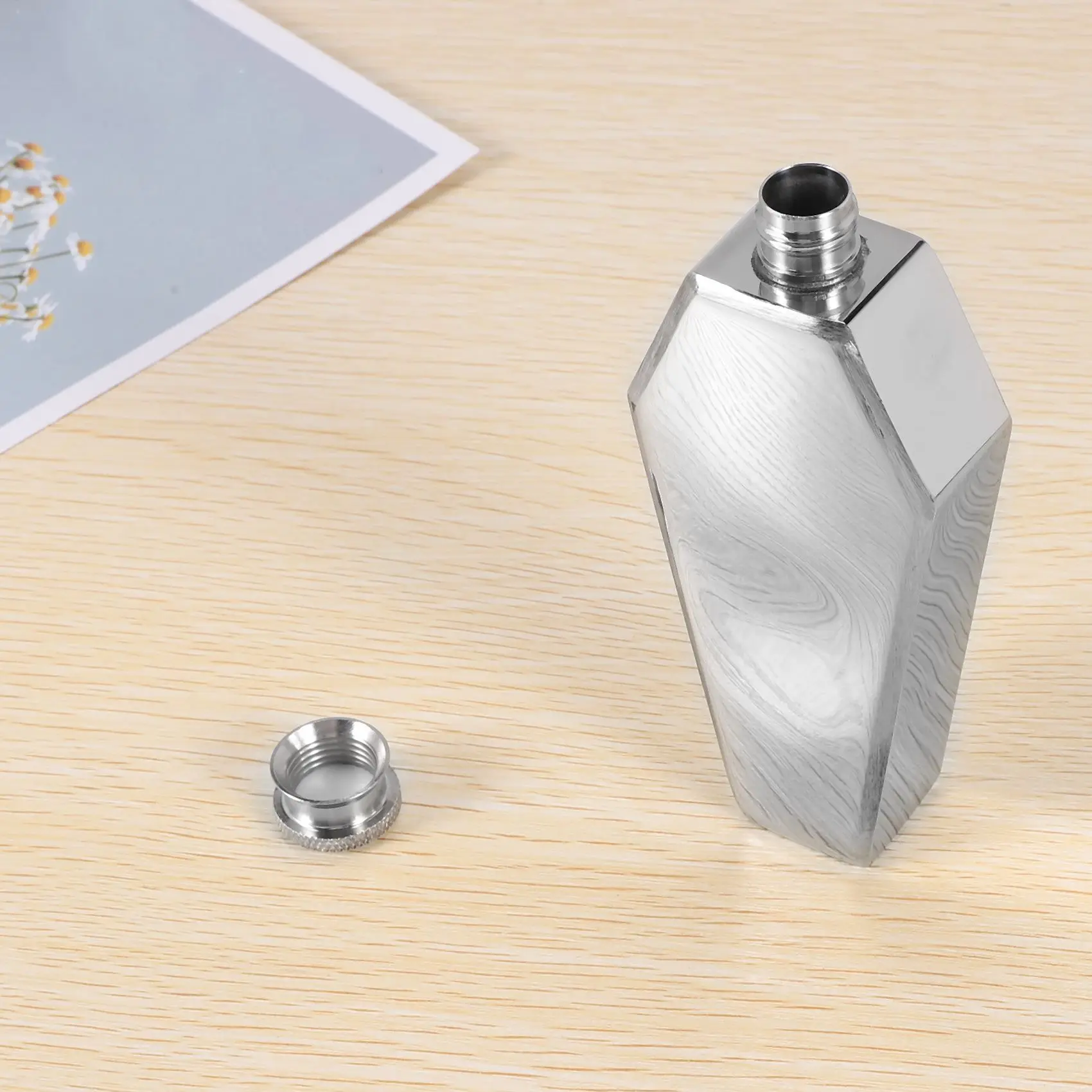 New Mini Hip Flask 100ML Personalized Coffin Shape Stainless Steel Portable Flagon Travel Wine Pot Bar Supplies Men's Gift