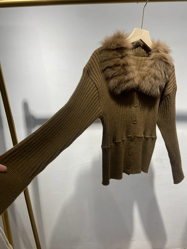 2025 رائجة البيع تصميم جديد جميل القهوة النساء الشتاء فرو الثعلب الحقيقي سميكة الحياكة الفتاة الفاخرة ضئيلة سترة سترة معطف