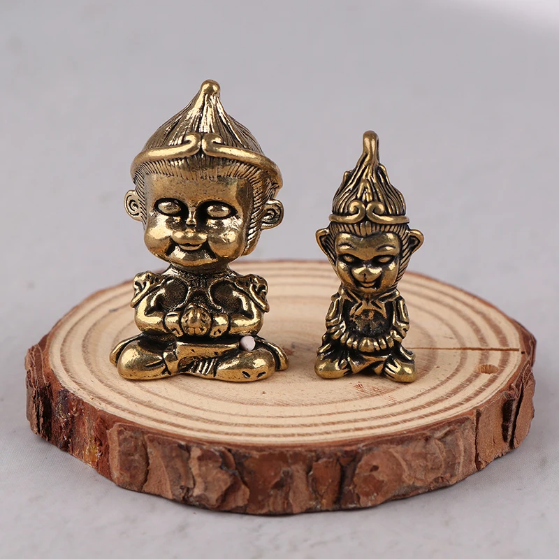 2 Sizes Creative Mythological Figure Ornaments Fighting Buddha Sun Wukong Solid Tea Toy