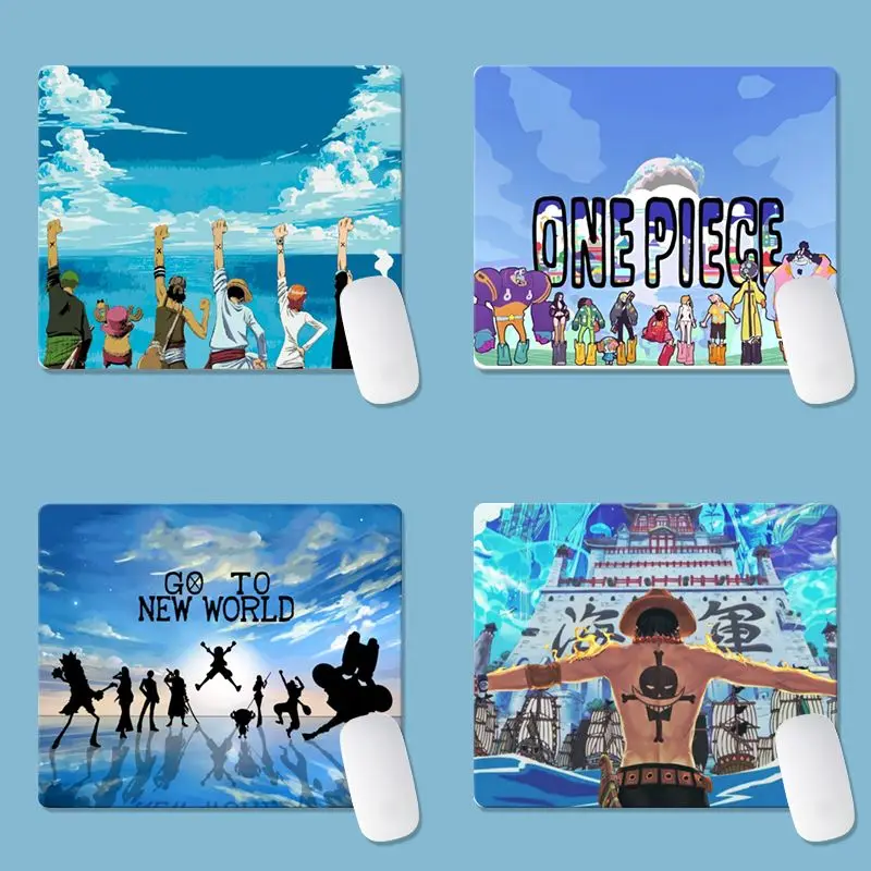 Alfombrilla de Ratón Creativa de Anime de One Piece, Alfombrilla de Escritorio Personalizada para Teclado, para Oficina, Escritura, Juegos y Uso Diario