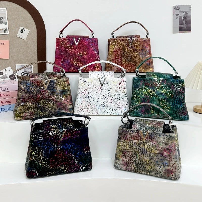 

Silver PU One-Shoulder Bag Shiny Fashion for Shopping Weekend Outing Daily Use