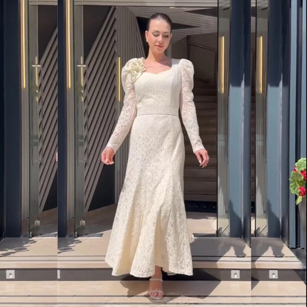 

Кружевное платье-миди с цветочным принтом, круглым вырезом