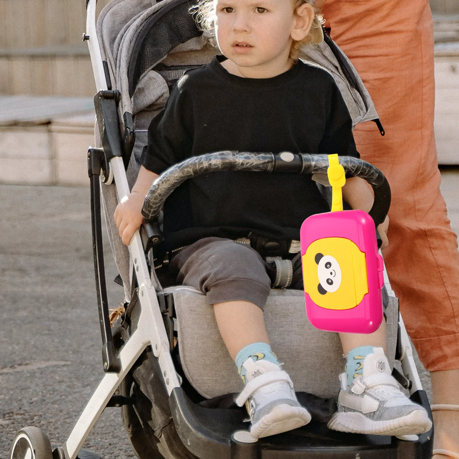 

Portable Baby Wipes Case Design Purple Travel Size Wet Tissue Holder Dispenser Container Diaper Bag Home Outdoor Use