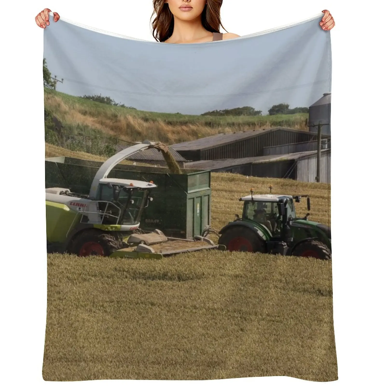 

Harvest time, Fendt bring in the grain Throw Blanket Nap Blankets For Baby sofa bed warm for winter Blankets