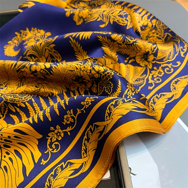 100% Pure Silk Scarf Women Spring Summer Square Neck Scarves Foulard Female Bandana Hiagh Quality Solid Bufanda 2024