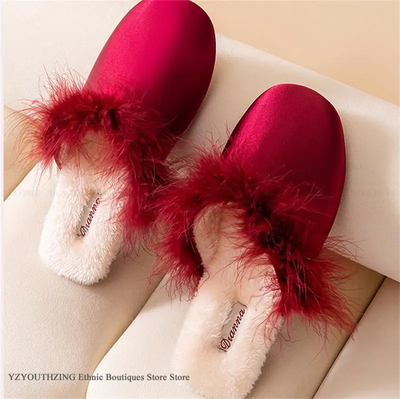 Luxury Feather Satin Fluffy Slippers Women's Sandals Wedding Slippers Bridal Shower Bachelorette Party Slippers Bridesmaid Gift view 3