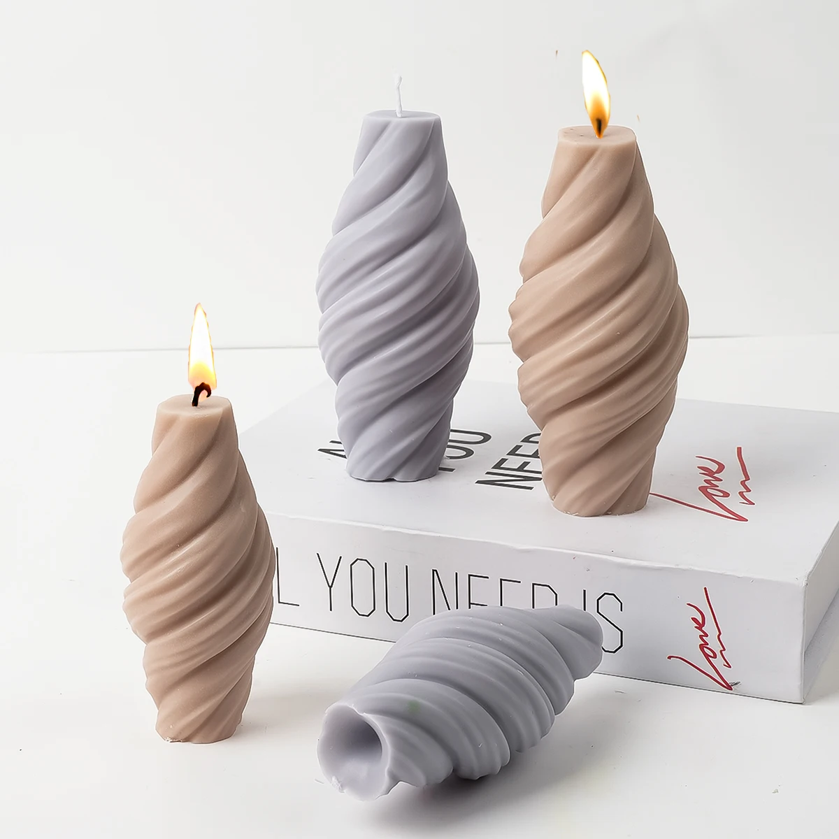 3d Croissant Vorm Geometrische Kaars Siliconen Mal Diy Onregelmatige Streep Spiraal Twist Aromatherapie Mal Home Art Decoratie