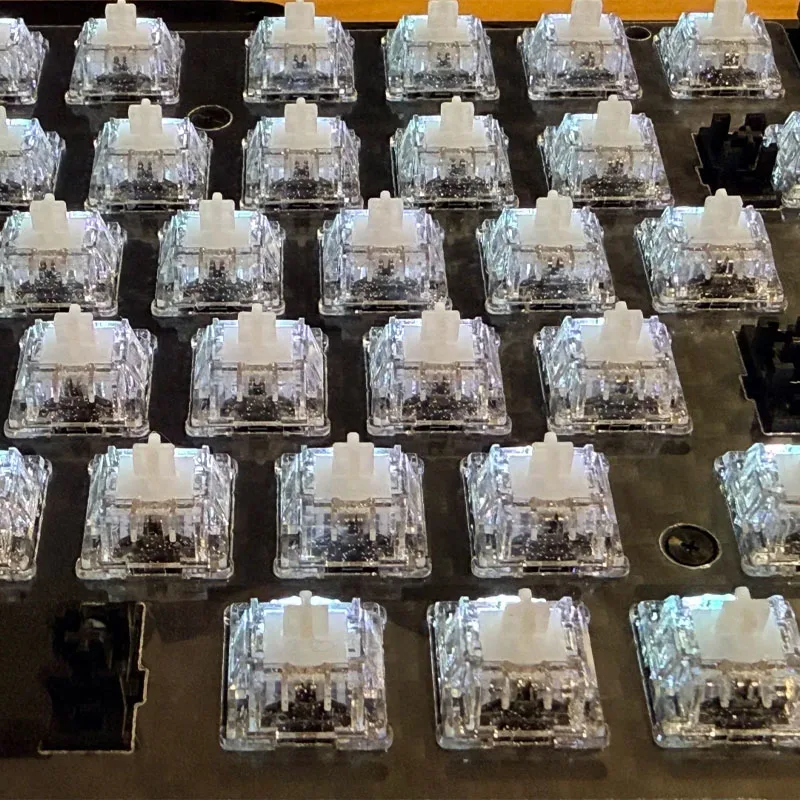 Angry Miao Icy Silver Pro V3 Mechanical Keyboard Switches 5‑Pin Linear RGB Pre‑Lubed HIFI Thocky MX Compatible Custom Key Switch