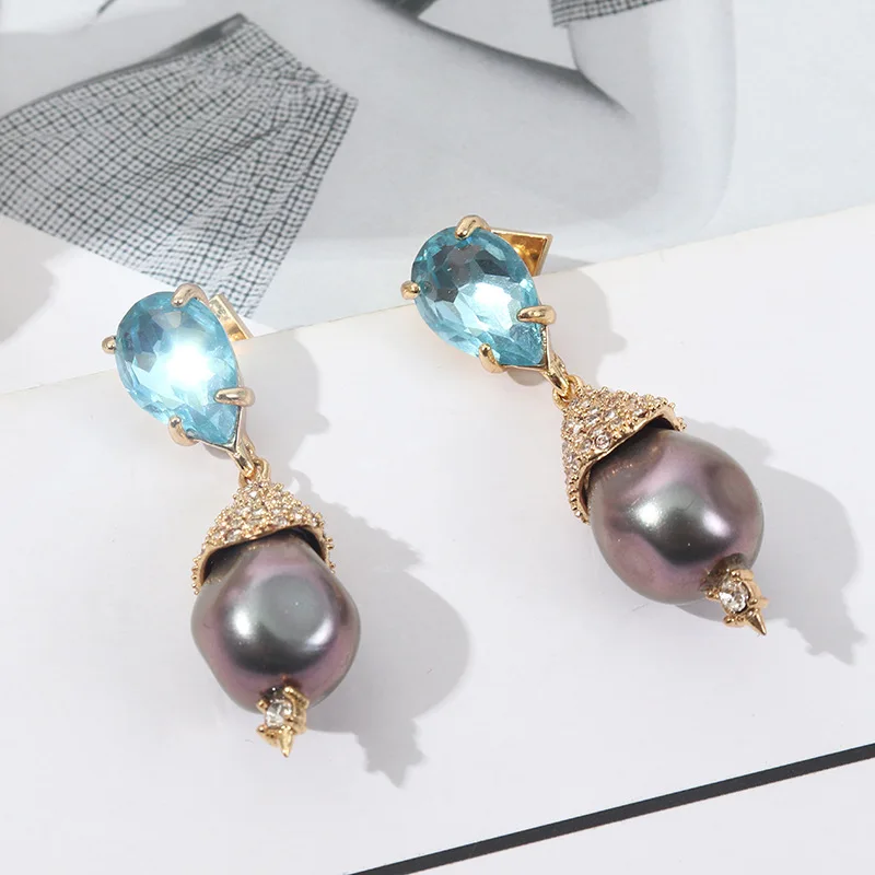 European and American Genius Designer's New Fashion Retro Temperament Earrings Inlaid with Blue Gemstone Pearl Earrings