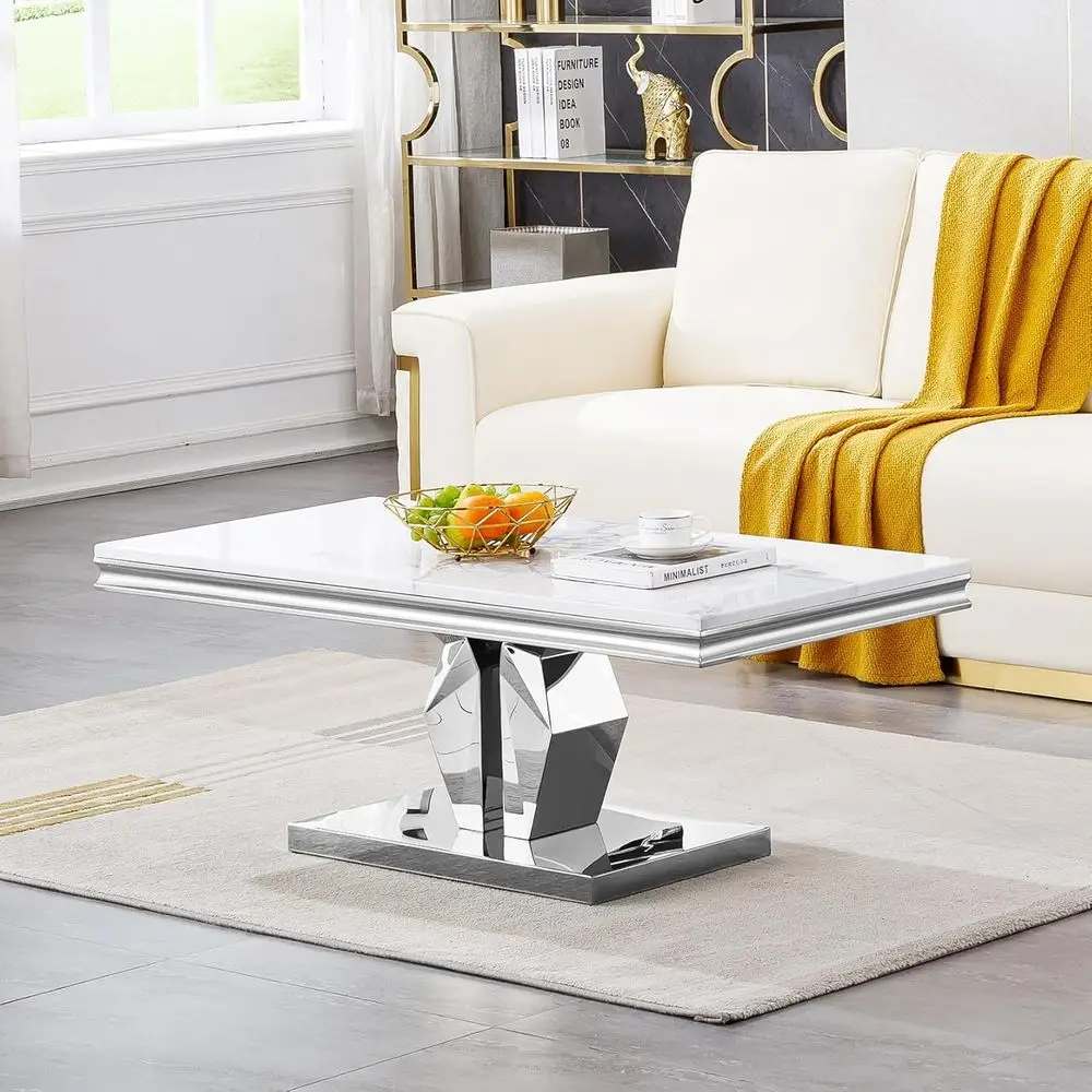 طاولة قهوة أنيقة من الرخام الصناعي الأبيض 47 مع قاعدة مرآة فضية، مثالية لغرفة المعيشة والشقق