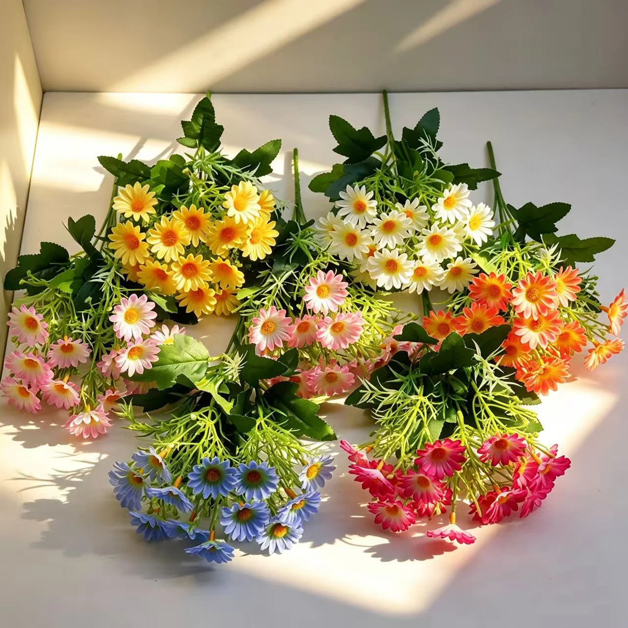 Ramo de flores silvestres artificiales de manzanilla para decoración de bodas, fiestas en el jardín, decoración del hogar, flores artificiales, adorno para jarrón de mesa