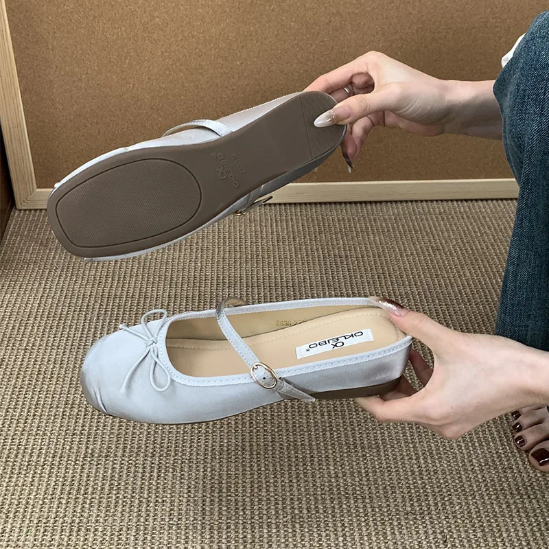 

Модные шелковые женские туфли Мэри Джейн на плоской подошве, женская обувь, увеличивающая рост, женская обувь без шнуровки на плоской подошве на плоской подошве