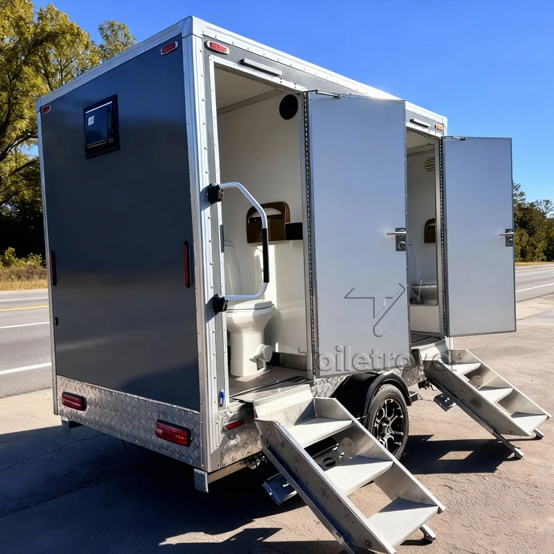 Multifunctional Luxury Bathroom Trailers Enclosed Portable Toilet Trailer Outdoor Mobile Restroom Trailer for Sale