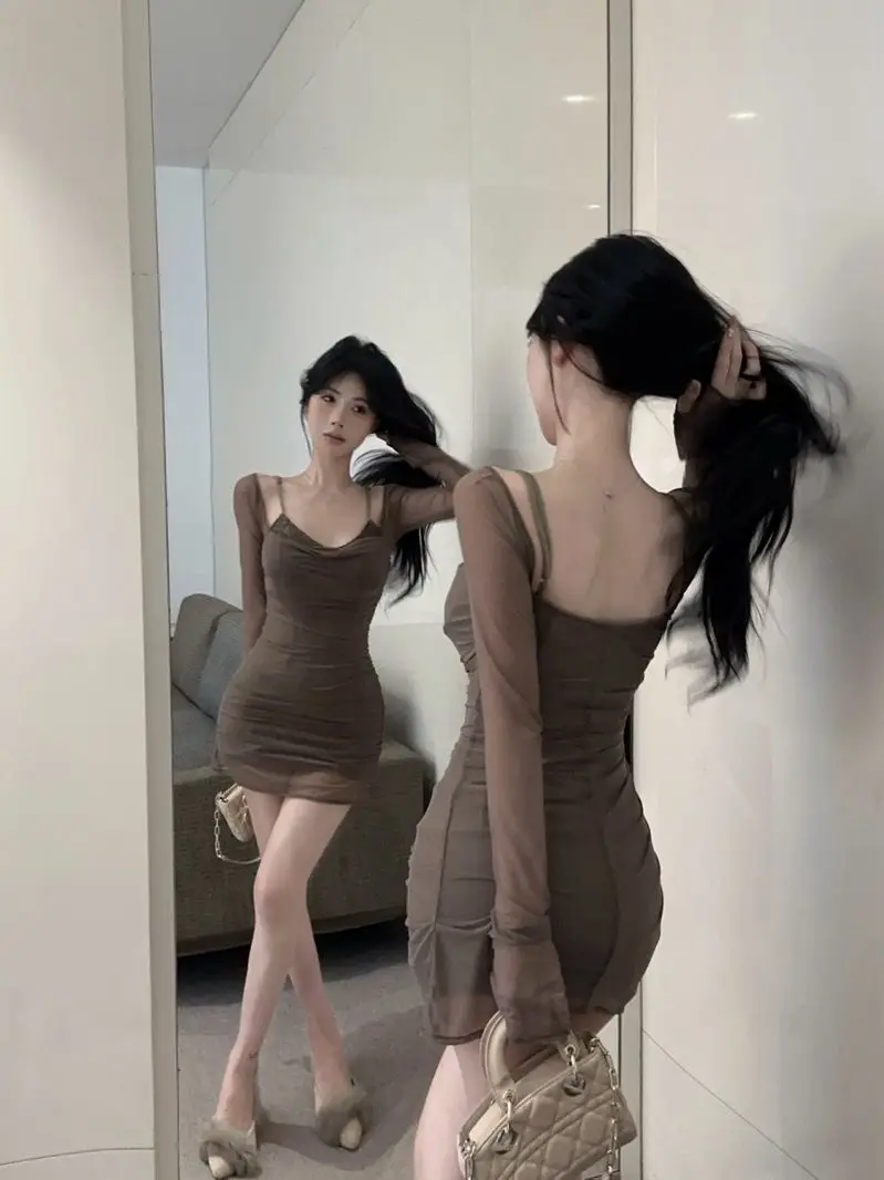 Francês chique malha dupla camada falso de duas peças suspender vestido de manga comprida cintura abraçando saia de ajuste fino para mulher