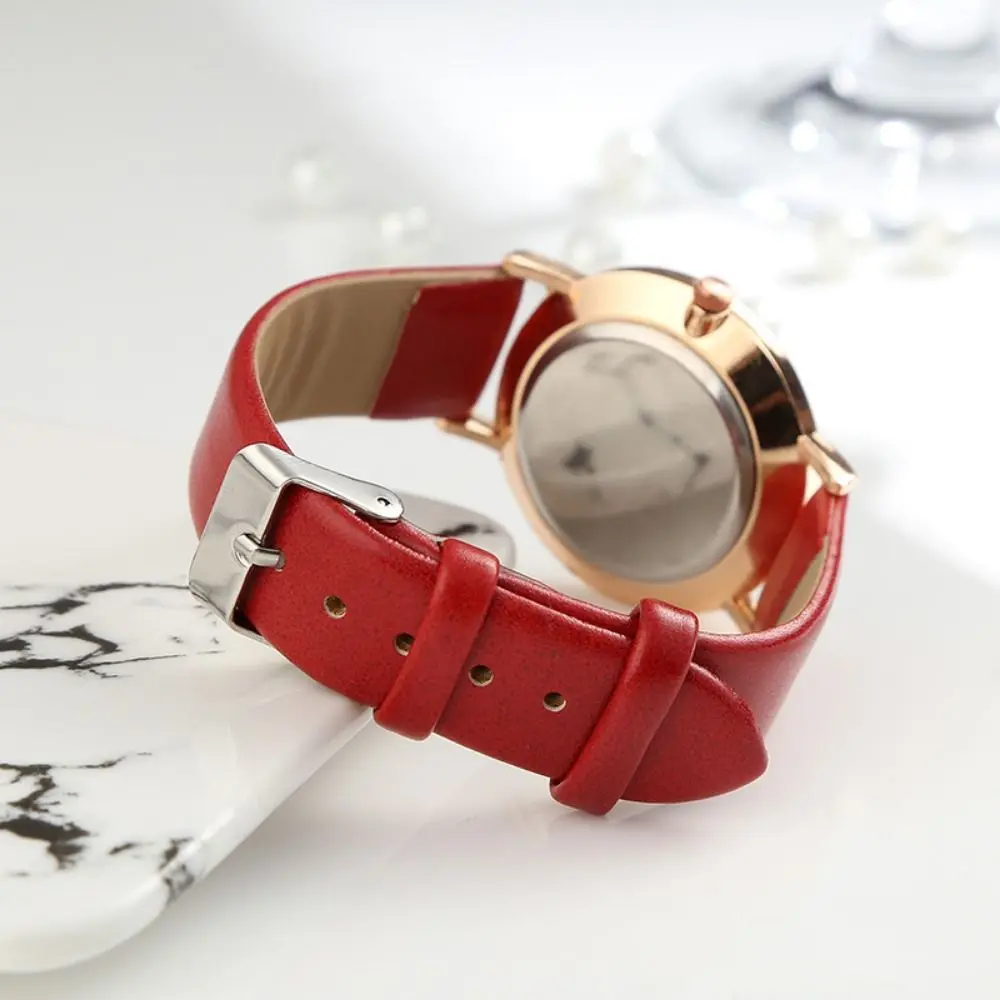 Quartz Wristwatches Fashion PU Leather Analogue Women's Watches 7 Colors Quartz Wristwatches Ladies